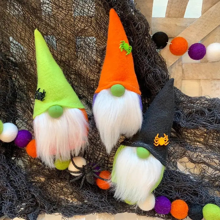 Hocus Pocus Gnome 6"